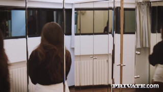 Private com - a főnöknek elégg méretes pöcse van
