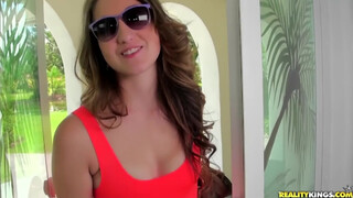 RealityKings - Keegan a kicsike keblű lány