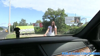 PublicAgent - Vanessa a izgató stoppos spiné
