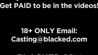 BLACKED - szőrös pinájú kiscsaj imádja a csoki farkat