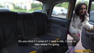 Fake Taxi - Vékony hatalmas didkós latin amerikai lány