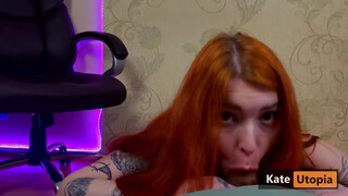 Kate Utopia a perverz vörös hajú kiscsaj