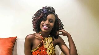 Mosolygós csoki csinibaba pov castingon rendesen megdöngetve